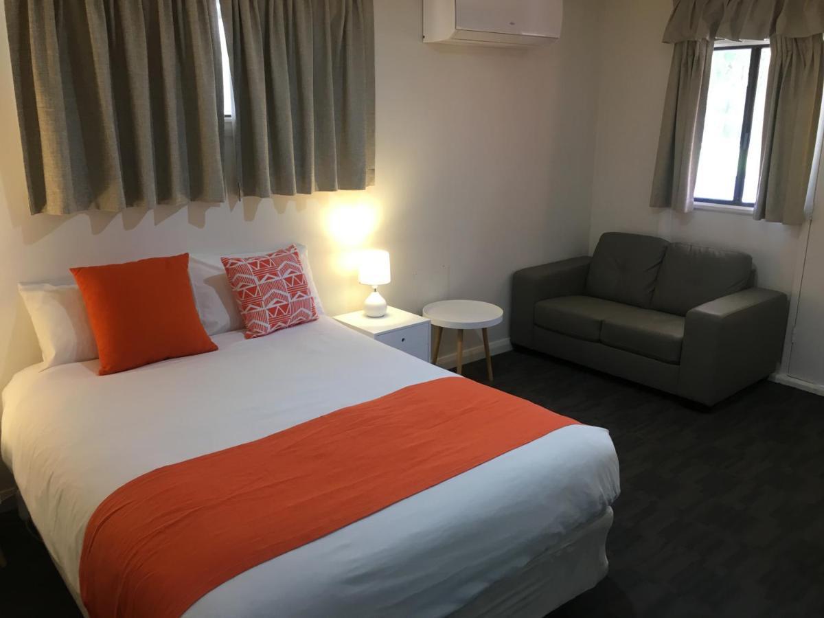 Sturt Motel Broken Hill Zewnętrze zdjęcie
