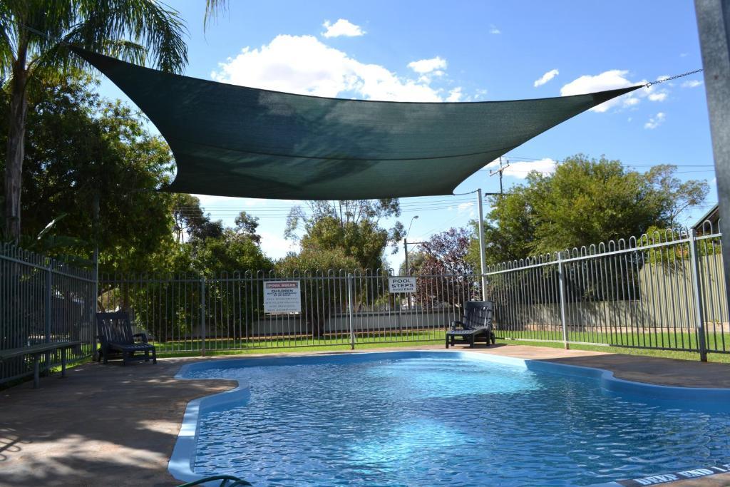 Sturt Motel Broken Hill Zewnętrze zdjęcie