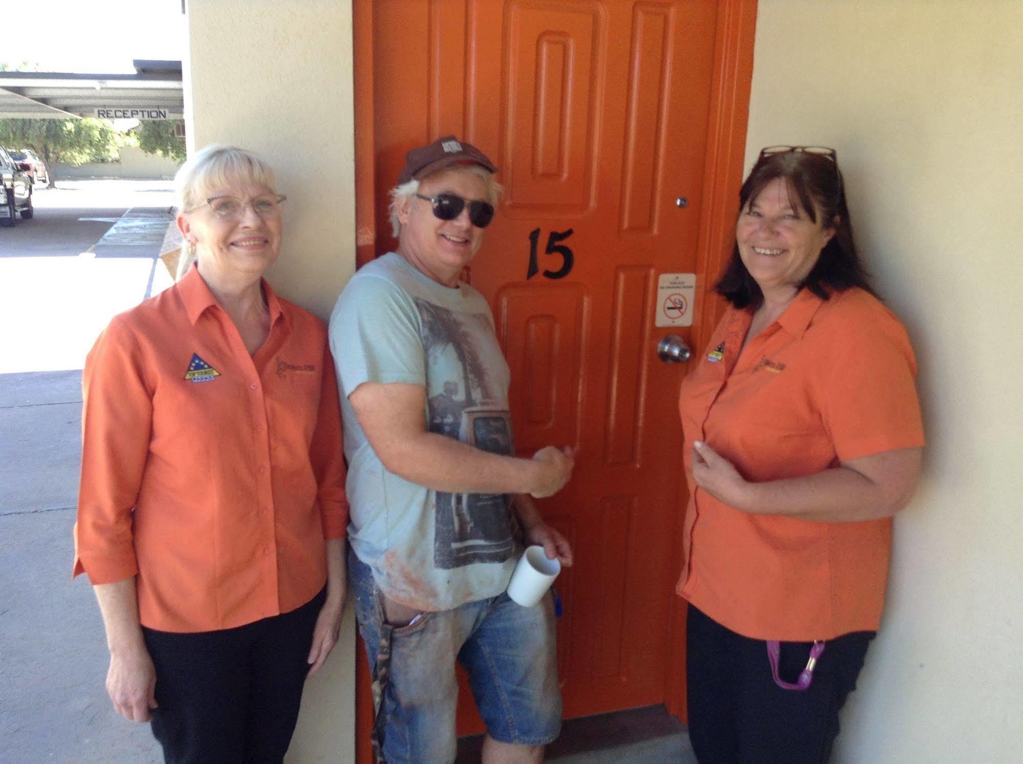 Sturt Motel Broken Hill Zewnętrze zdjęcie