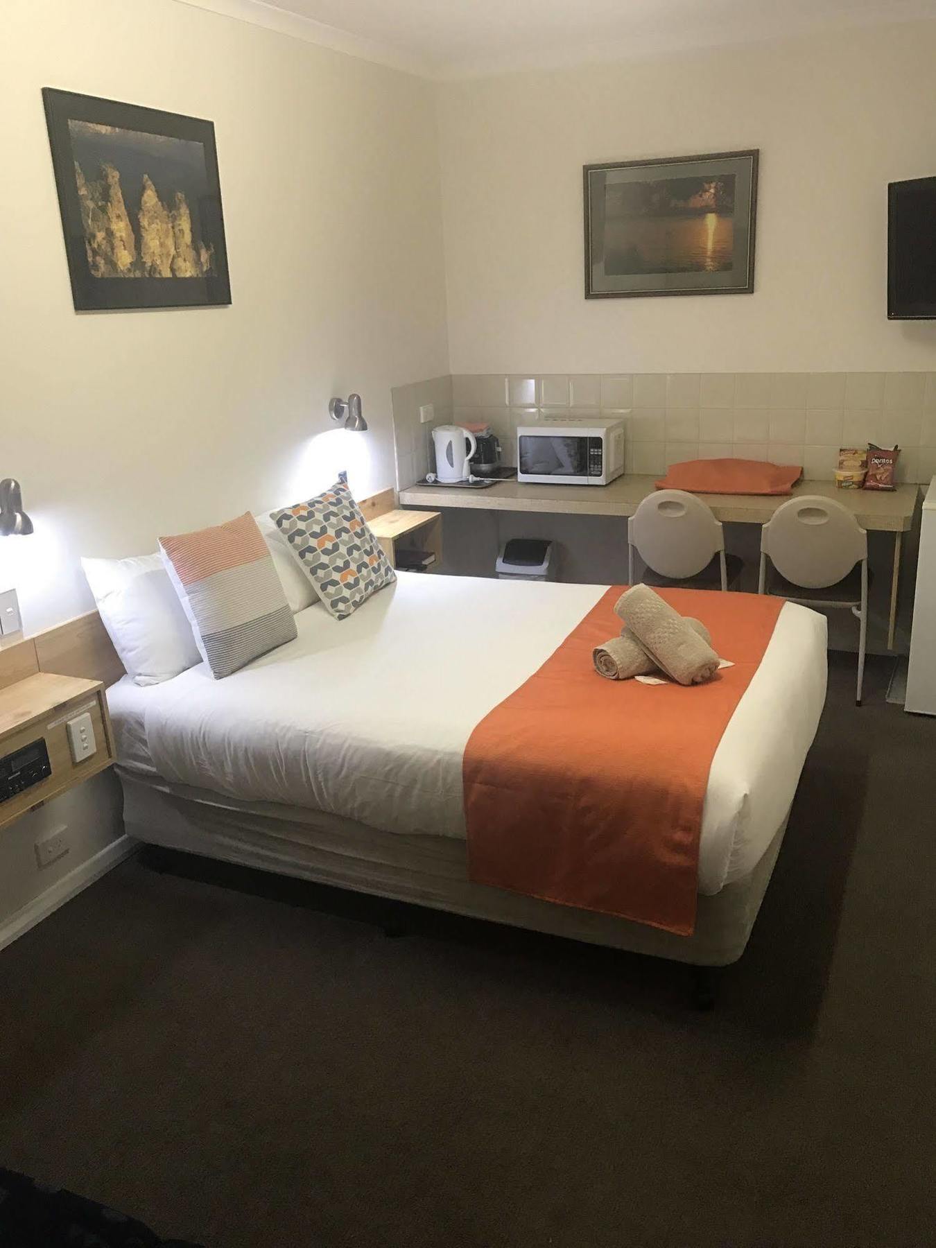 Sturt Motel Broken Hill Zewnętrze zdjęcie