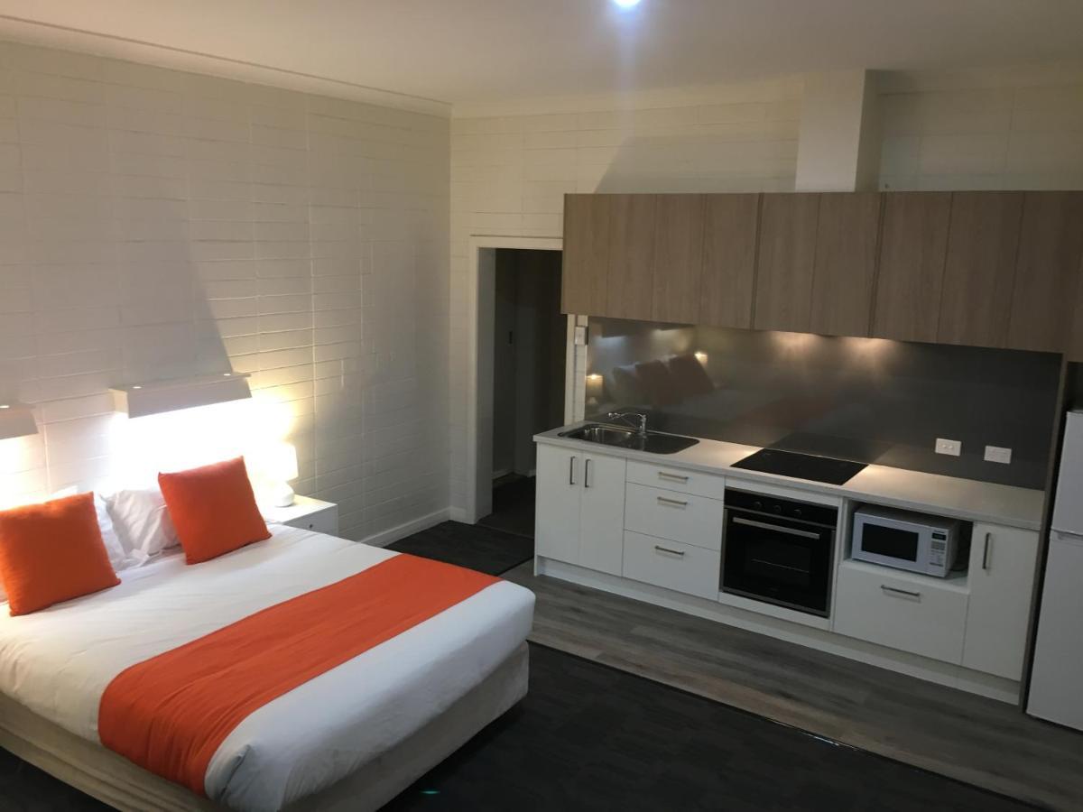 Sturt Motel Broken Hill Zewnętrze zdjęcie